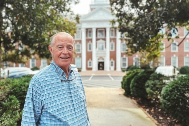 Bill Hobbs Jr.